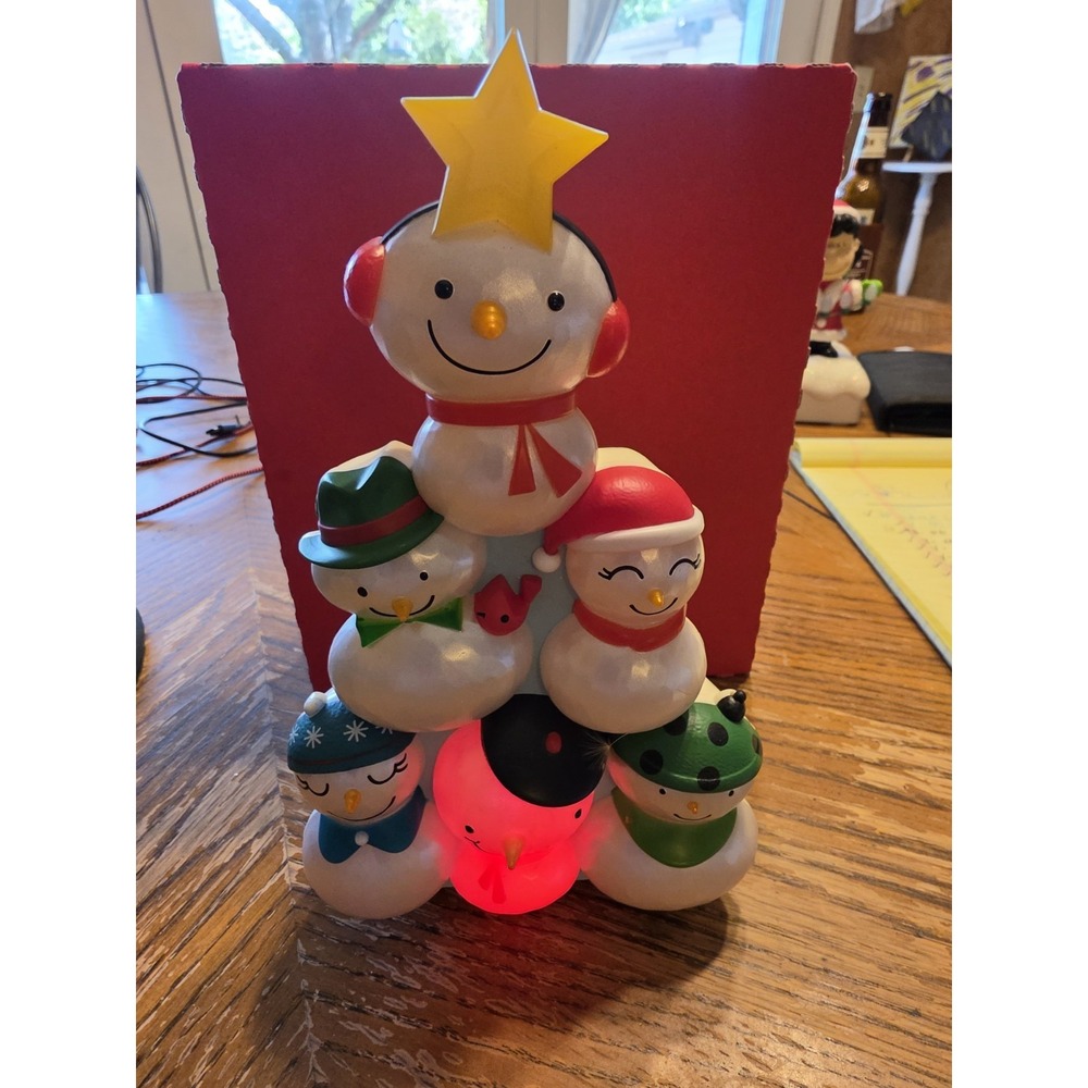 Vintage 2014 Hallmark Christmas Concert Snowmen Light Up Musical Decor